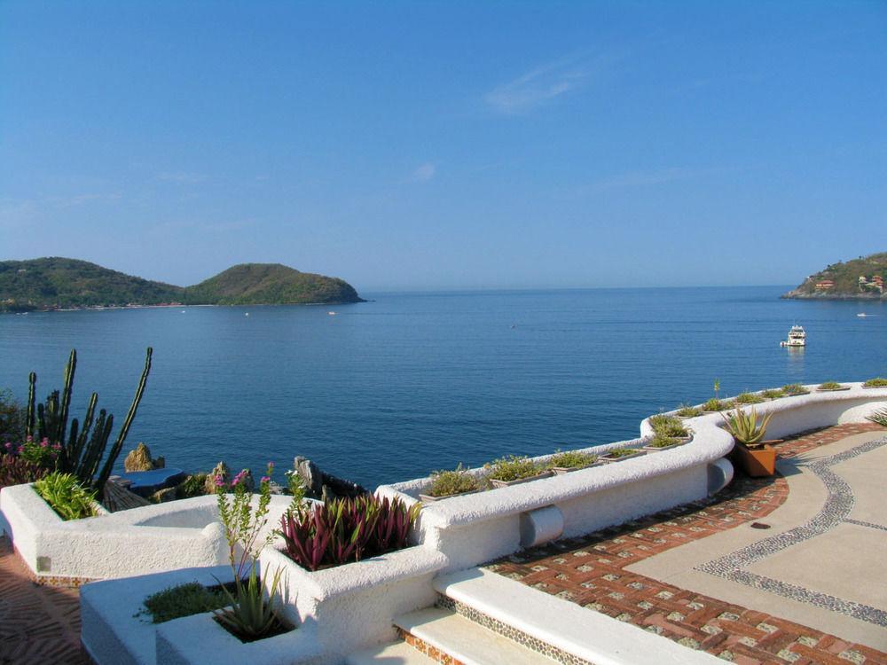 Villa De La Roca Zihuatanejo Bagian luar foto